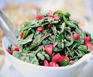 Green Salad with Strawberries
