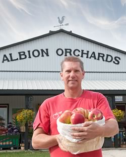 With a spring frost and a summer drought, “This is the worst year I’ve ever had,” says Albion Orchards’ Scott Lunau. Photo by Pete Paterson.