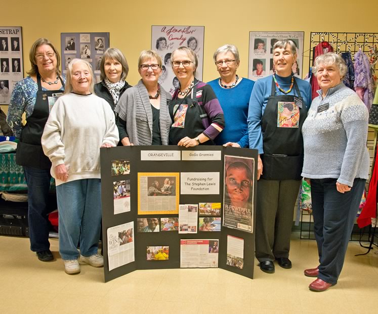 From left : Shirley Edgerton, Mary Flood, Carol Blackmere, Shirley White, Cathy Whitcombe, Rita Henkel, Robin Harmer, Helen Linton. Other members (not present here): Betsy Cornwell, Jill Cutter, Chris Cox, Barb Lyons and Dolleen Seto-Simon. Photo by Pete Paterson.
