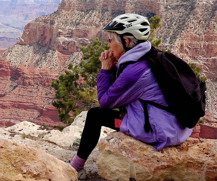 After her husband’s death, Kathryn MacDuffee determined to make the best of the new phase in her life. Hiking expeditions with friends included a trip to the Grand Canyon in 2015. Photo by Rosemary Hasner / Black Dog Creative Arts.