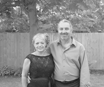 Cathy Timbers and her husband, Blair Marks, in 2016. This year, after a devastating cancer diagnosis, Blair chose medical assistance in dying. Courtesy Cathy Timbers.