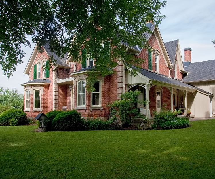 The grand Victorian exterior of Sandy and Peter Reeves’ Hillsburgh farmhouse has changed little since it was built in 1876. Photo by Rosemary Hasner / Black Dog Creative Arts.