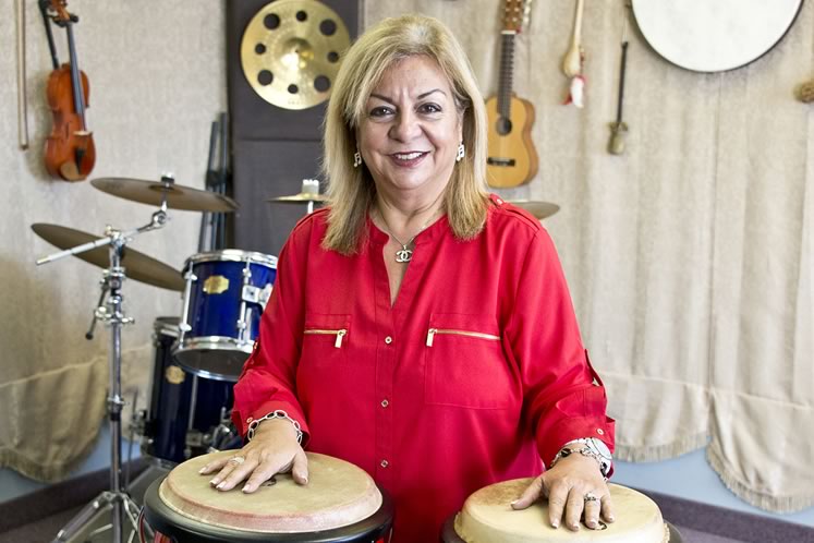 Mary Balinov makes music with heart at Tisho’s Music Academy in Bolton. Photo by Pete Paterson. 