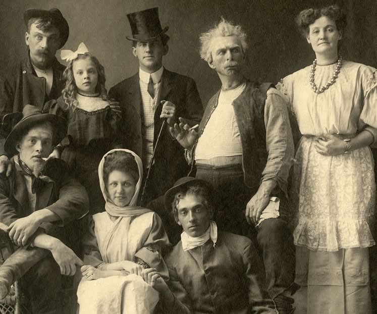 Photo courtesy Museum of Dufferin P-1145. Click to view larger image.