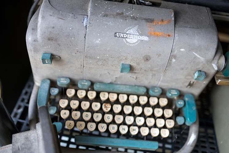 Underwood typewriter at Erin Auctions. Photo by James MacDonald.