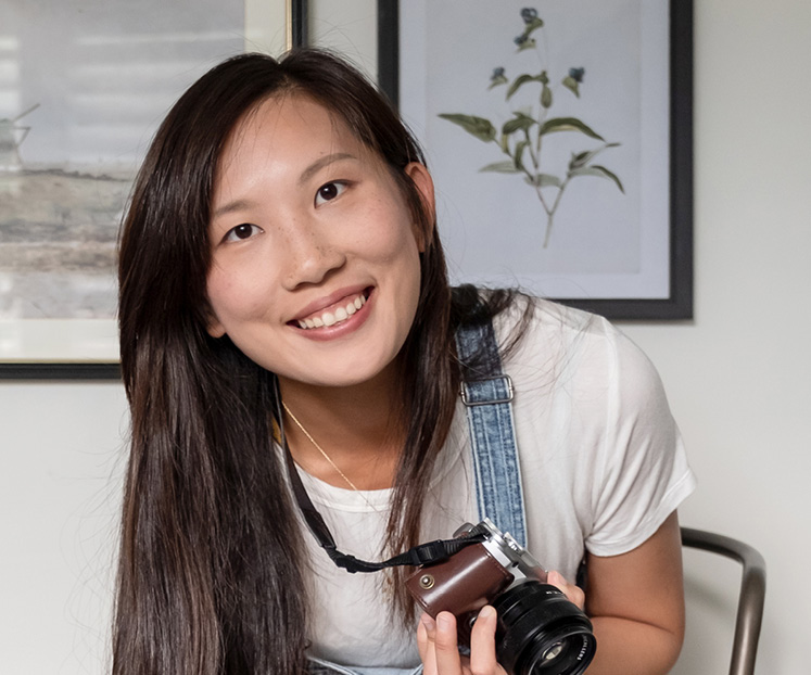 Elaine Li Crave and Capture